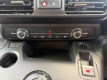 Citroen Berlingo 1.5 BlueHDi 950 Driver XL EAT8 LWB Euro 6 (s/s) 6dr