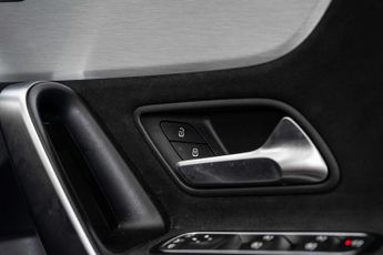 MERCEDES-BENZ A-CLASS 1.3 A 200 Exclusive Edition Auto 5dr