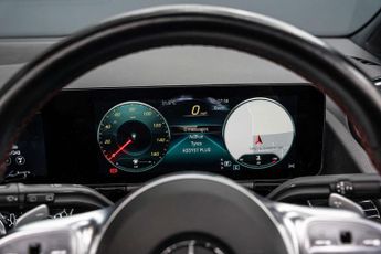 MERCEDES-BENZ GLA 2.0 GLA 220 AMG Line Premium+ D 4Matic Auto 4WD 5dr