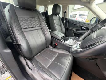 LAND ROVER RANGE ROVER EVOQUE 2.0 Range Rover Evoque HSE D Automatic 4WD 5dr *NATIONAL DELIVER