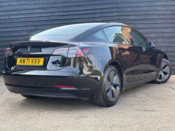 TESLA MODEL 3 Model 3 Long Range AWD 4WD 4dr