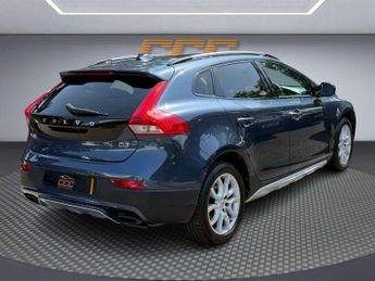Volvo V40 2.0 V40 Cross Country Professional D3 Auto 5dr