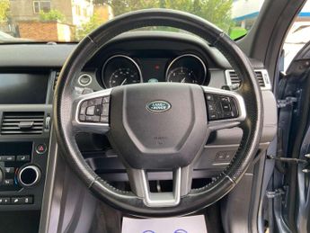 Land Rover Discovery Sport 2.0 TD4 HSE Dynamic Lux SUV 5dr Diesel Auto 4WD Euro 6 (s/s) (18