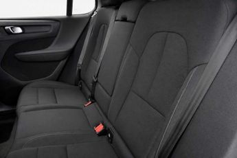 VOLVO C40 Recharge 69kWh Core SUV 5dr Electric Auto (231 ps)