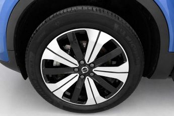 VOLVO C40 Recharge 69kWh Core SUV 5dr Electric Auto (231 ps)
