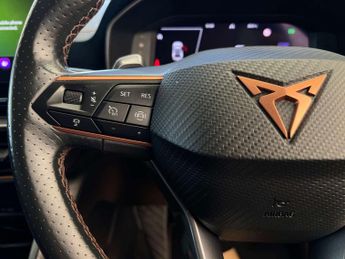 CUPRA FORMENTOR 1.5 Formentor V2 TSi Semi-Auto 5dr