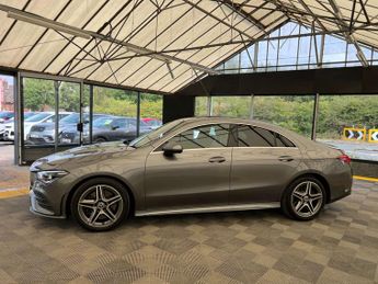 MERCEDES-BENZ CLA 2.0 CLA 220 AMG Line Auto 4dr