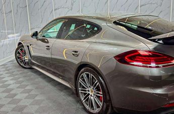 PORSCHE PANAMERA 4.8 Panamera GTS V8 Semi-Auto 4WD 5dr