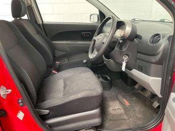 Daihatsu Sirion 1.0 S Hatchback 5dr Petrol Manual (118 g/km, 68 bhp)