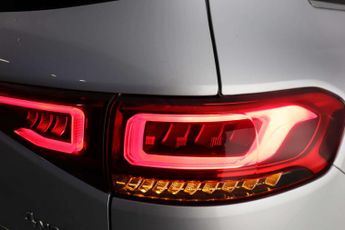 Mercedes-Benz EQB EQB 300 66.5kWh AMG Line (Premium) SUV 5dr Electric Auto 4MATIC 