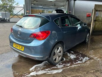VAUXHALL ASTRA 1.6 Astra SRi Auto 5dr