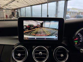 MERCEDES-BENZ C-CLASS 2.1 C 220 AMG Line Premium+ D Auto 2dr