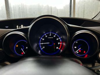 HONDA CIVIC 1.8 Civic i-VTec SE+ Navi Auto 5dr