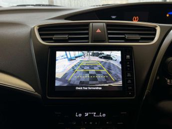 HONDA CIVIC 1.8 Civic i-VTec SE+ Navi Auto 5dr