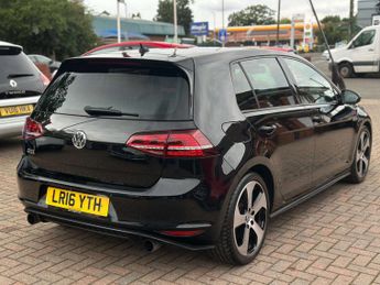 VOLKSWAGEN GOLF 2.0 Golf GTi Semi-Auto 5dr