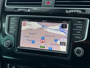 VOLKSWAGEN GOLF 2.0 Golf GTi Semi-Auto 5dr