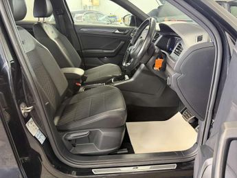 VOLKSWAGEN T-ROC 1.5 T-Roc R-Line TSi Evo Semi-Auto 5dr