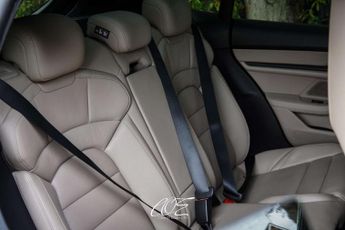 PORSCHE TAYCAN Taycan 4 Cross Turismo 4WD 5dr