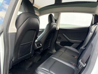 TESLA MODEL Y ModeL Y Long Range AWD 4WD 5dr