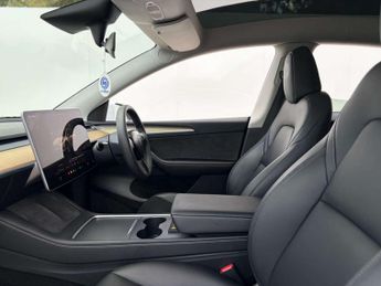 TESLA MODEL Y ModeL Y Long Range AWD 4WD 5dr