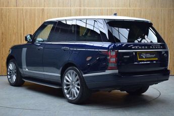 Land Rover RANGE ROVER 3.0 Range Rover Autobiography TDV6 Auto 4WD 5dr