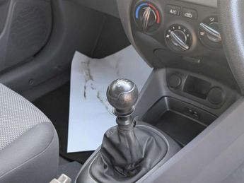 Kia Rio 1.5 CRDi Strike Hatchback 5dr Diesel Manual (119 g/km, 108 bhp)