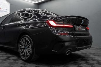 BMW 3 SERIES 2.0 330i M Sport Auto 4dr