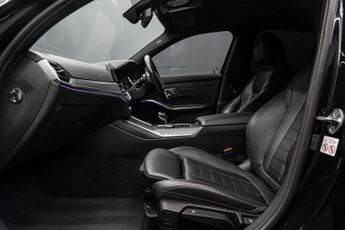 BMW 3 SERIES 2.0 330i M Sport Auto 4dr
