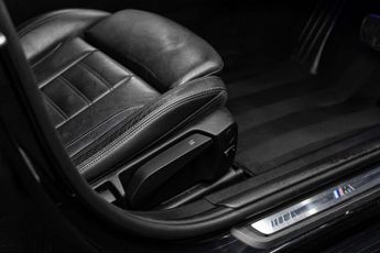 BMW 3 SERIES 2.0 330i M Sport Auto 4dr