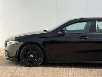 Mercedes-Benz A-CLASS 1.3 A 200 AMG Line Auto 5dr