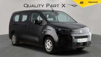Vauxhall Combo Life Electric 52kWh Design XL MPV 5dr Electric Auto (11kW Charger) (136 ps)