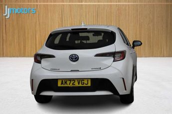 TOYOTA Corolla 1.8 VVT-h GPF Icon Tech Hatchback 5dr Petrol Hybrid CVT Euro 6 (