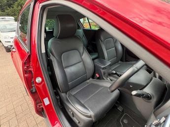 KIA SPORTAGE 2.0 Sportage KX-4 CRDi Auto 4WD 5dr