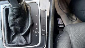 VOLKSWAGEN GOLF 2.0 TDI BlueMotion Tech GT Estate 5dr Diesel DSG Euro 6 (s/s) (1