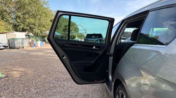 VOLKSWAGEN GOLF 2.0 TDI BlueMotion Tech GT Estate 5dr Diesel DSG Euro 6 (s/s) (1