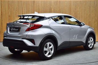 Toyota C-HR 1.2 C-HR Icon CVT 5dr