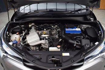 Toyota C-HR 1.2 C-HR Icon CVT 5dr