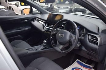 Toyota C-HR 1.2 C-HR Icon CVT 5dr