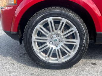 Land Rover DISCOVERY 4 3.0 SD V6 XS SUV 5dr Diesel Auto 4WD Euro 5 (255 bhp) AA INSPECT