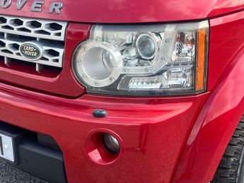 Land Rover DISCOVERY 4 3.0 SD V6 XS SUV 5dr Diesel Auto 4WD Euro 5 (255 bhp) AA INSPECT