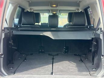 Land Rover DISCOVERY 4 3.0 SD V6 XS SUV 5dr Diesel Auto 4WD Euro 5 (255 bhp) AA INSPECT