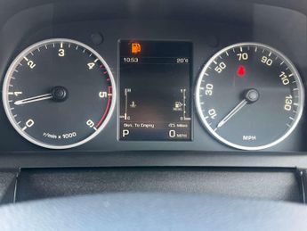 Land Rover DISCOVERY 4 3.0 SD V6 XS SUV 5dr Diesel Auto 4WD Euro 5 (255 bhp) AA INSPECT