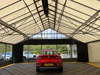 RENAULT ARKANA 1.6 Arkana Iconic E-Tech HEV Auto 5dr