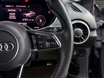 AUDI TT 2.0 TT S Line TFSI Quattro Semi-Auto 4WD 3dr