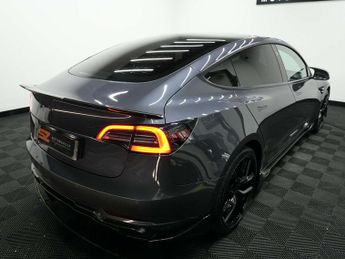 Tesla Model 3 Model 3 Long Range AWD 4WD 4dr