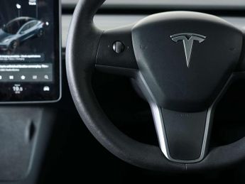 Tesla Model 3 Model 3 Long Range AWD 4WD 4dr