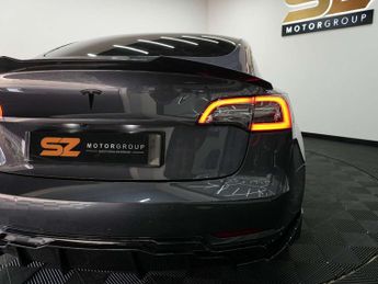 Tesla Model 3 Model 3 Long Range AWD 4WD 4dr