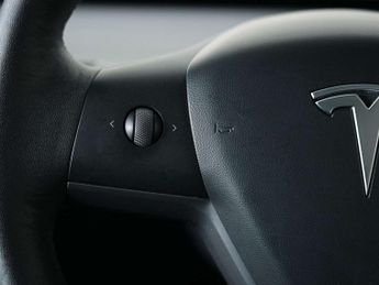 Tesla Model 3 Model 3 Long Range AWD 4WD 4dr