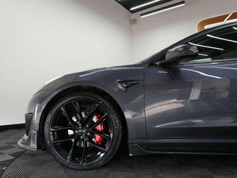 Tesla Model 3 Model 3 Long Range AWD 4WD 4dr