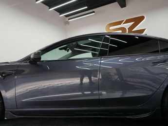 Tesla Model 3 Model 3 Long Range AWD 4WD 4dr